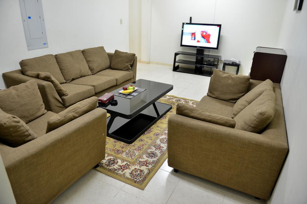 Four Seasons Hotel Apartments Al Al Jubail Oda fotoğraf