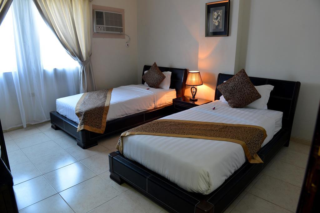 Four Seasons Hotel Apartments Al Al Jubail Oda fotoğraf